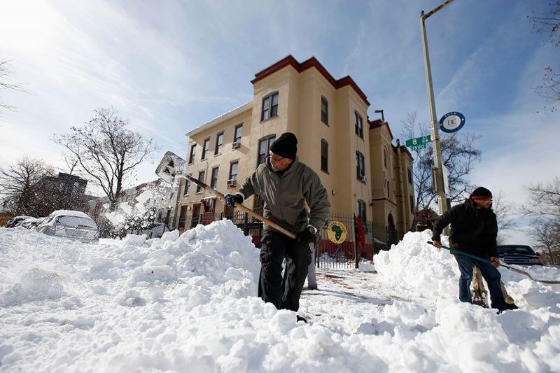 Van 36 muertos en EU por tormenta invernal 