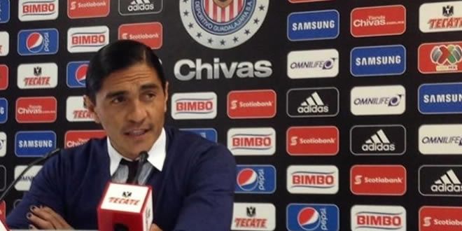 Palencia renuncia como Director Deportivo de Chivas