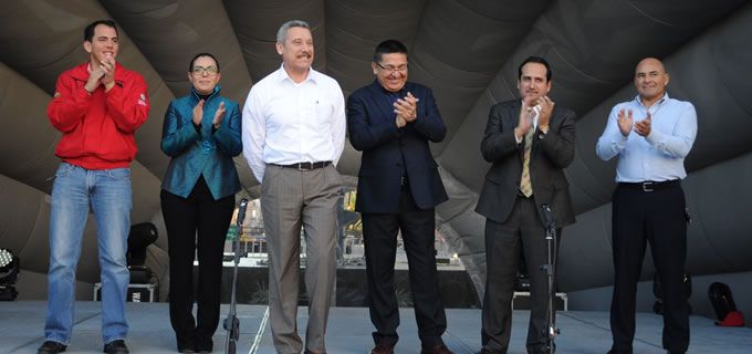 Festeja UACH el Año Chino en la Plaza de Armas