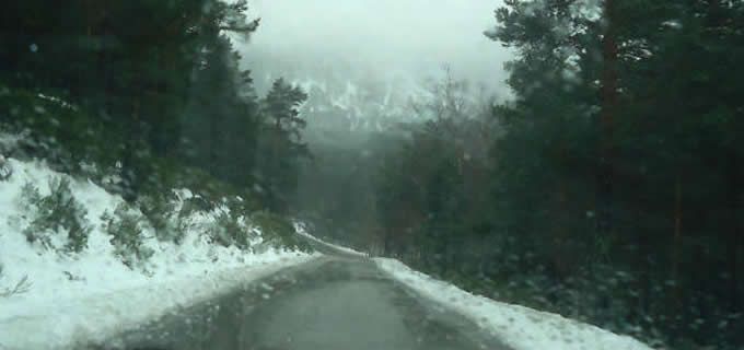 Cierran carretera Zaragoza-Buenaventura por hielo