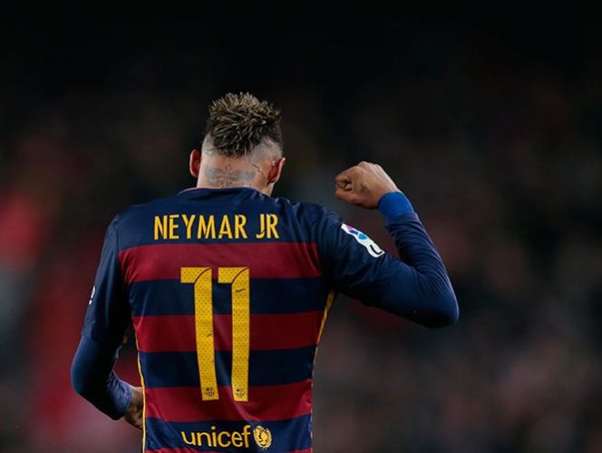 Ofrece Manchester United 190 mde por Neymar 