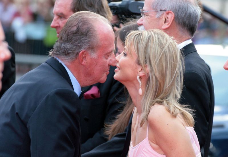 Juan Carlos se divorciará de Sofía para casarse con su amante