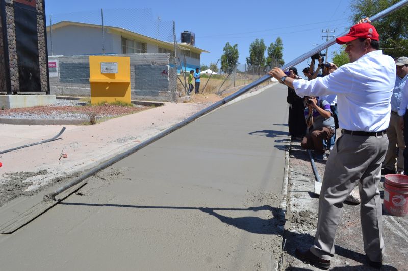 Pavimentan la colonia Alianza Popular