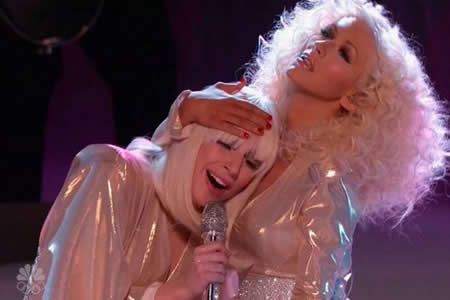 Aguilera y Gaga hacen dueto en The Voice