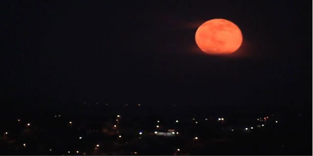 Puebla disfruta de superluna de verano