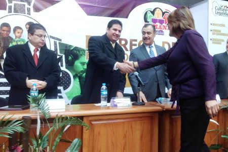 Reconoce FGE labor de Paz y Convivencia en Cultura de la Legalidad