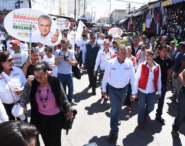 Pide Serrano el voto en Centro de Juárez