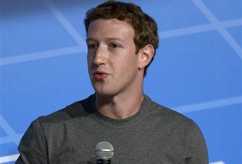 Zuckerberg quiere internet y whatsApp para todos