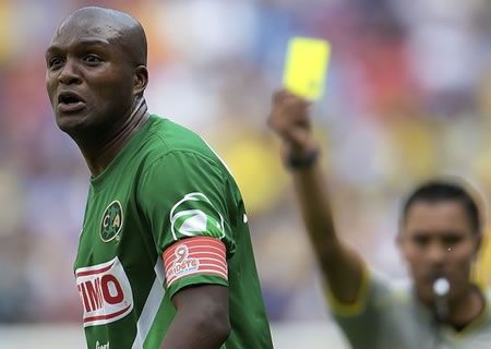 Cruz Azul reportará a Equivaldo Mosquera por pisotón