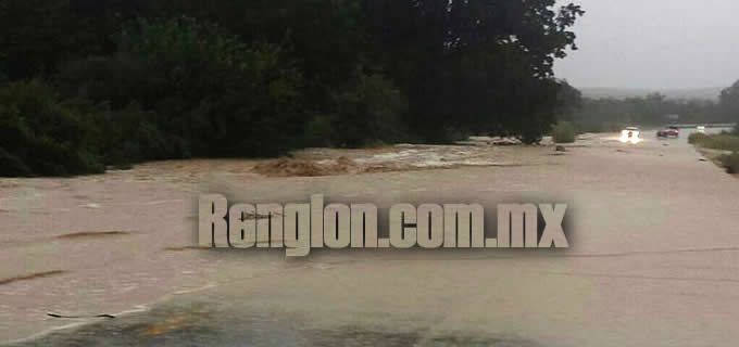 Sobrepasa río Conchos carretera a Parral; la cierran