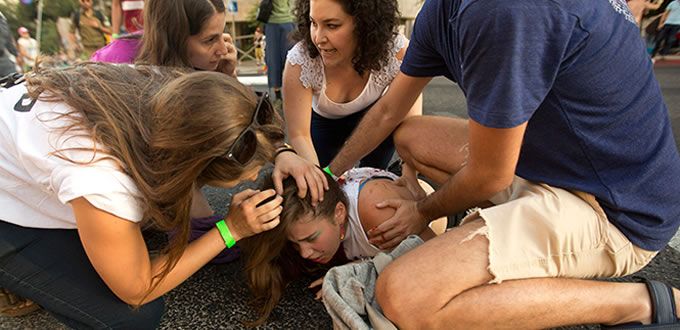 Fallece joven apuñalada durante desfile gay en Israel