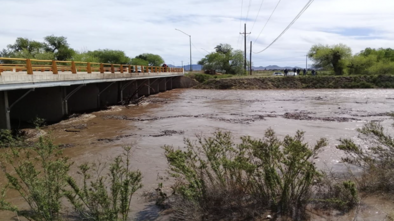 Puentes construidos por Gobierno sin daños por inundación en Casas Grandes