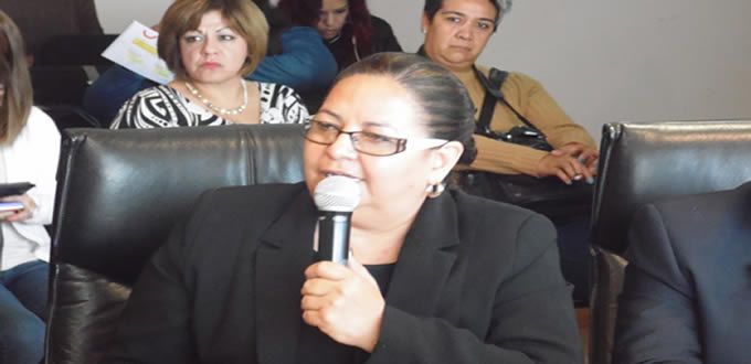 Urge incrementar becas a estudiantes embarazadas: PRD