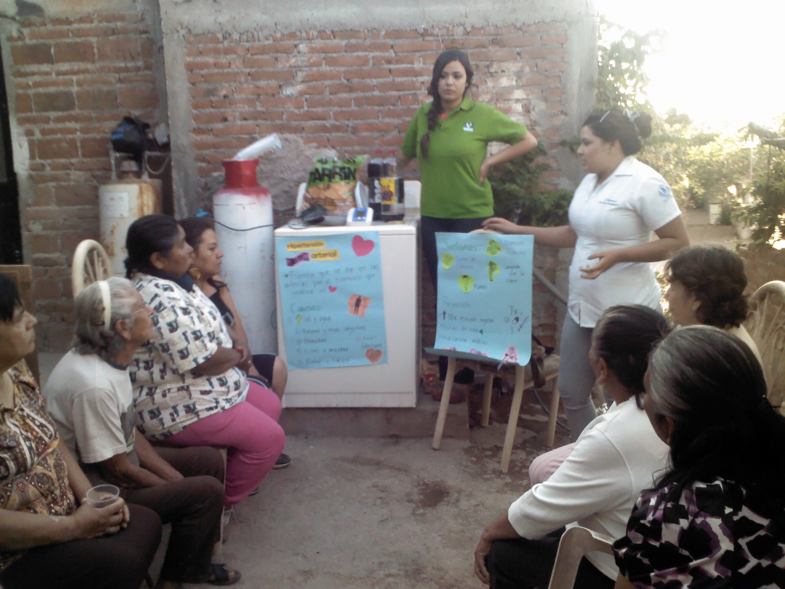 Imparte PVEM taller de auto empleo a la mujer.