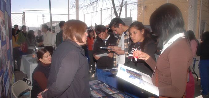 Inicia Expo Orienta 2014 para preparatorias estatales