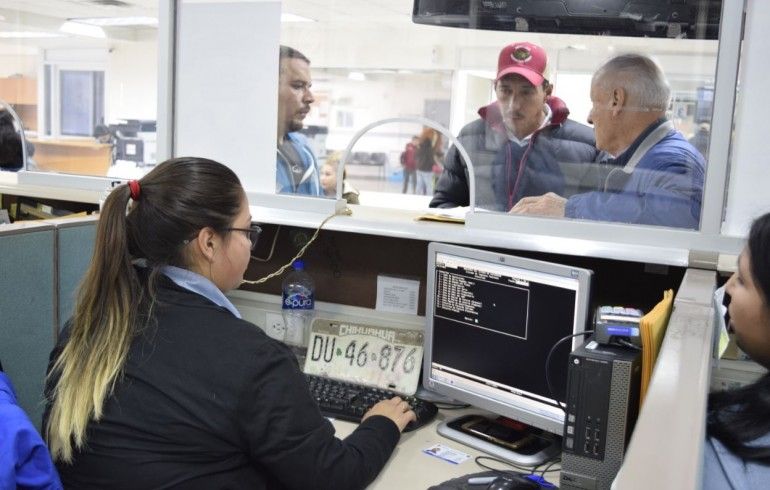 Sin pagar revalidación más de la mitad de juarenses 