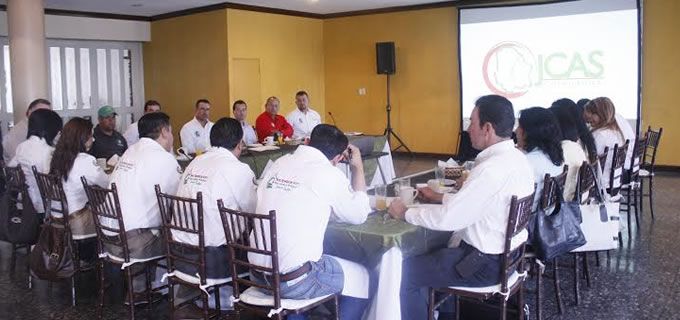 Atiende JCAS a presidentes de las JMAS