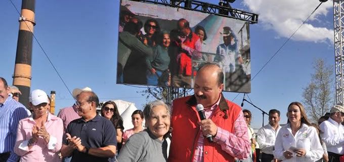 Encabeza Duarte el festival del Día de la Familia