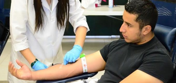 Acuden estudiantes de la FCA a donar sangre: Secretaría de Salud