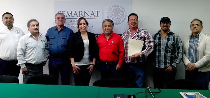 Entrega SEMARNAT Chihuahua permiso de aprovechamiento forestal