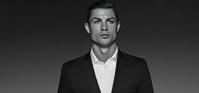 Cristiano Ronaldo lanza su primera colección de camisas