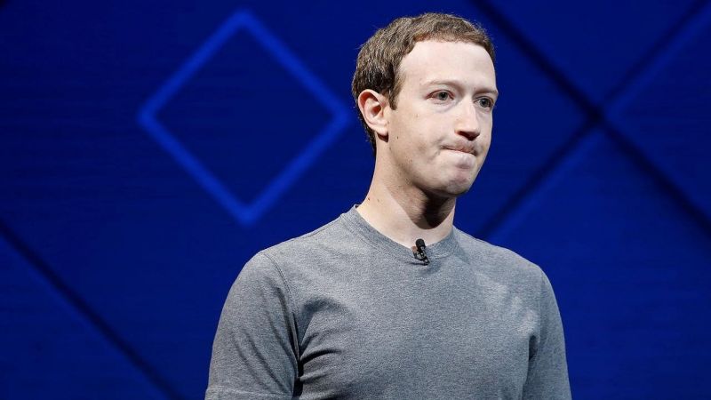 SLIDER PRINCIPALFacebook pierde en un día un millón de usuarios; Zuckerberg culpa a TikTok