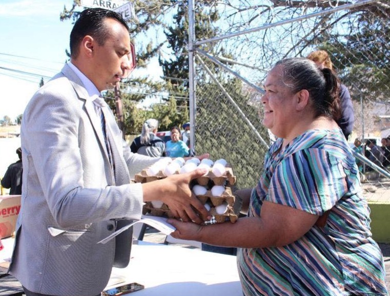 Canasta Solidaria clave para apoyar a las familias: Alcalde