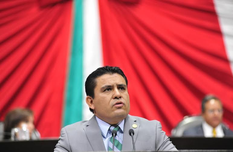 Legislar por justicia eficaz Alex Dominguez.