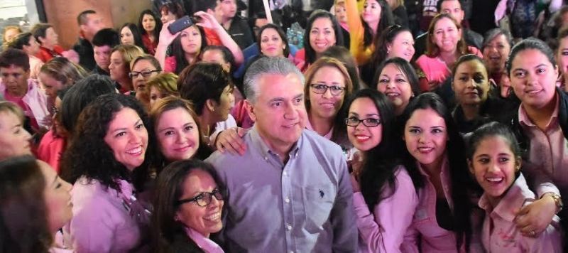 Austero, disciplinado y en total apego a topes de campaña: Serrano