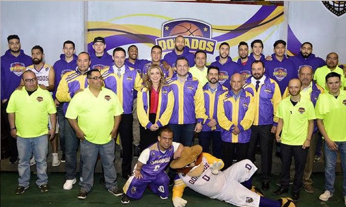 Presentan al equipo de basquetbol Dorados de Chihuahua