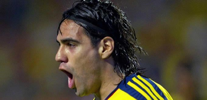 Marca Falcao doblete con Colombia 