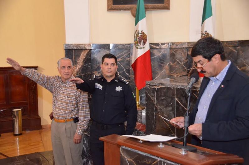 Amplio currículum del nuevo director de la Policía Estatal