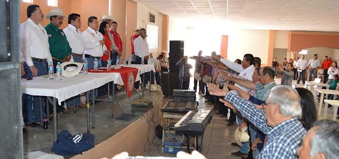 Toma protesta PRI a Liga de Comunidades Agrarias